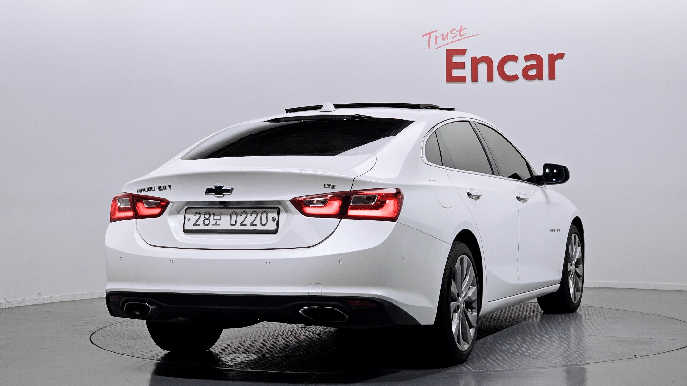 CHEVROLET MALIBU photo 2
