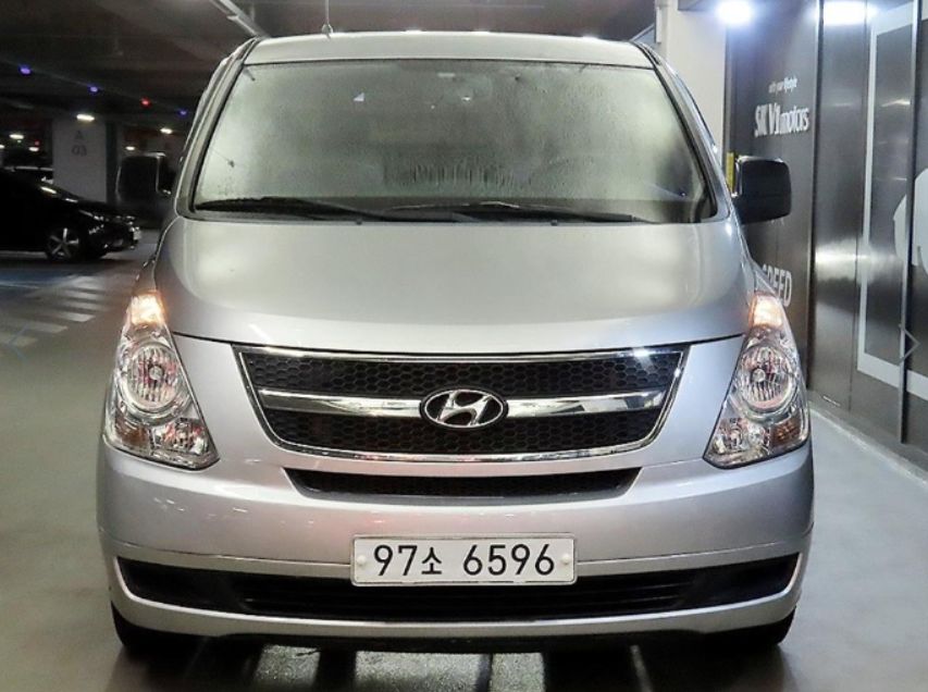 2011 Mazda Bongo Van