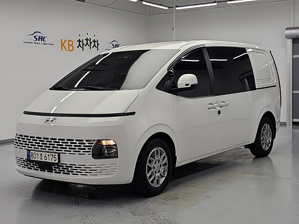 2011 Mazda Bongo Van