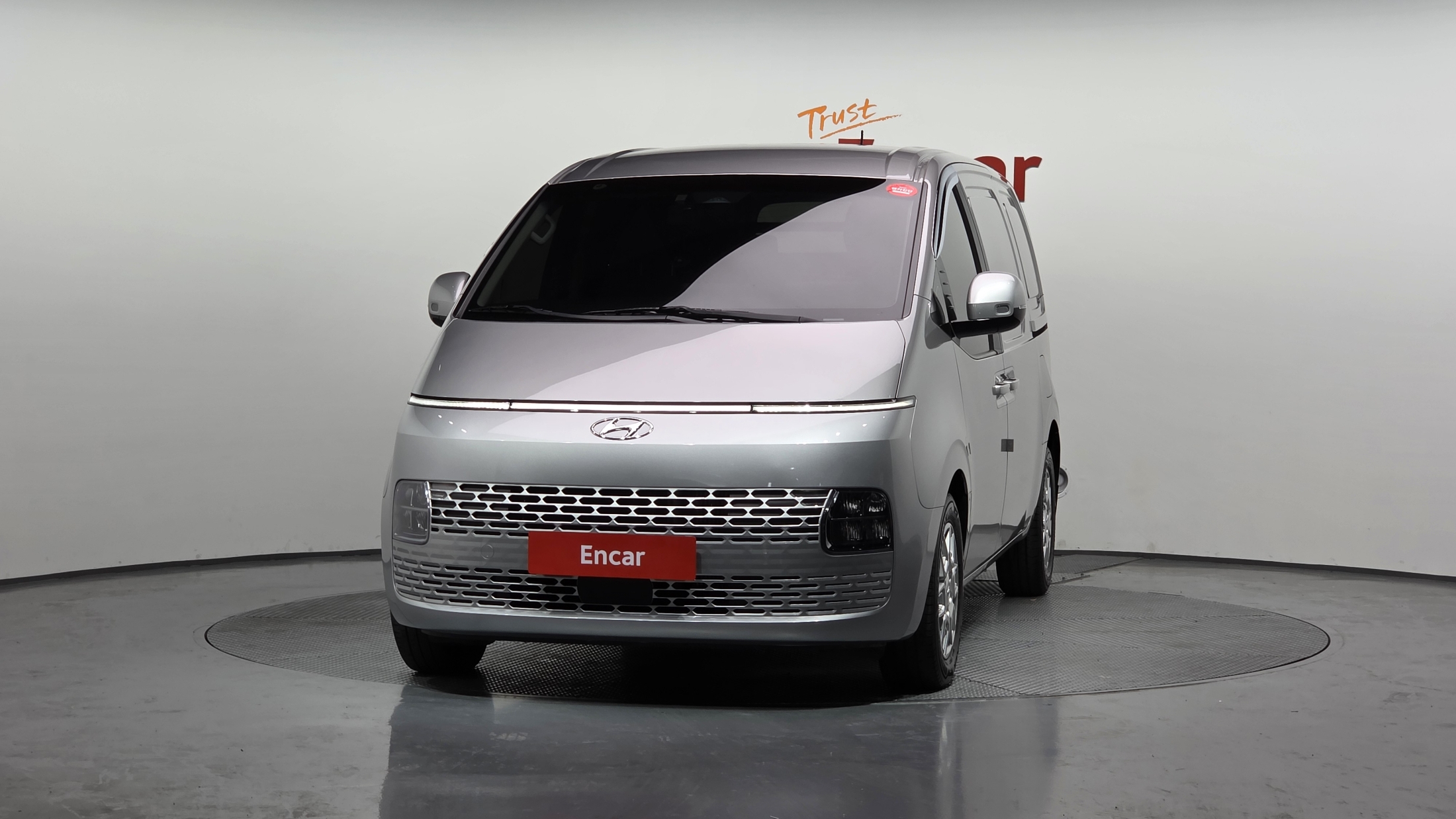 Mazda Bongo rear view