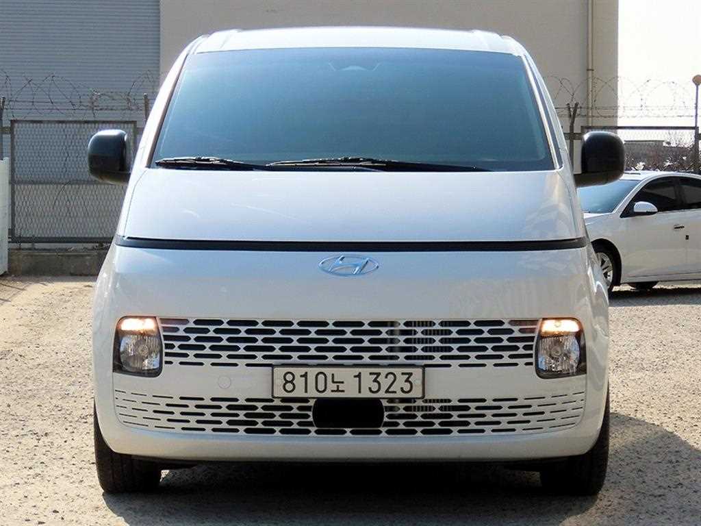 2011 Mazda Bongo Van