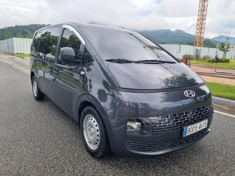 2011 Mazda Bongo Van