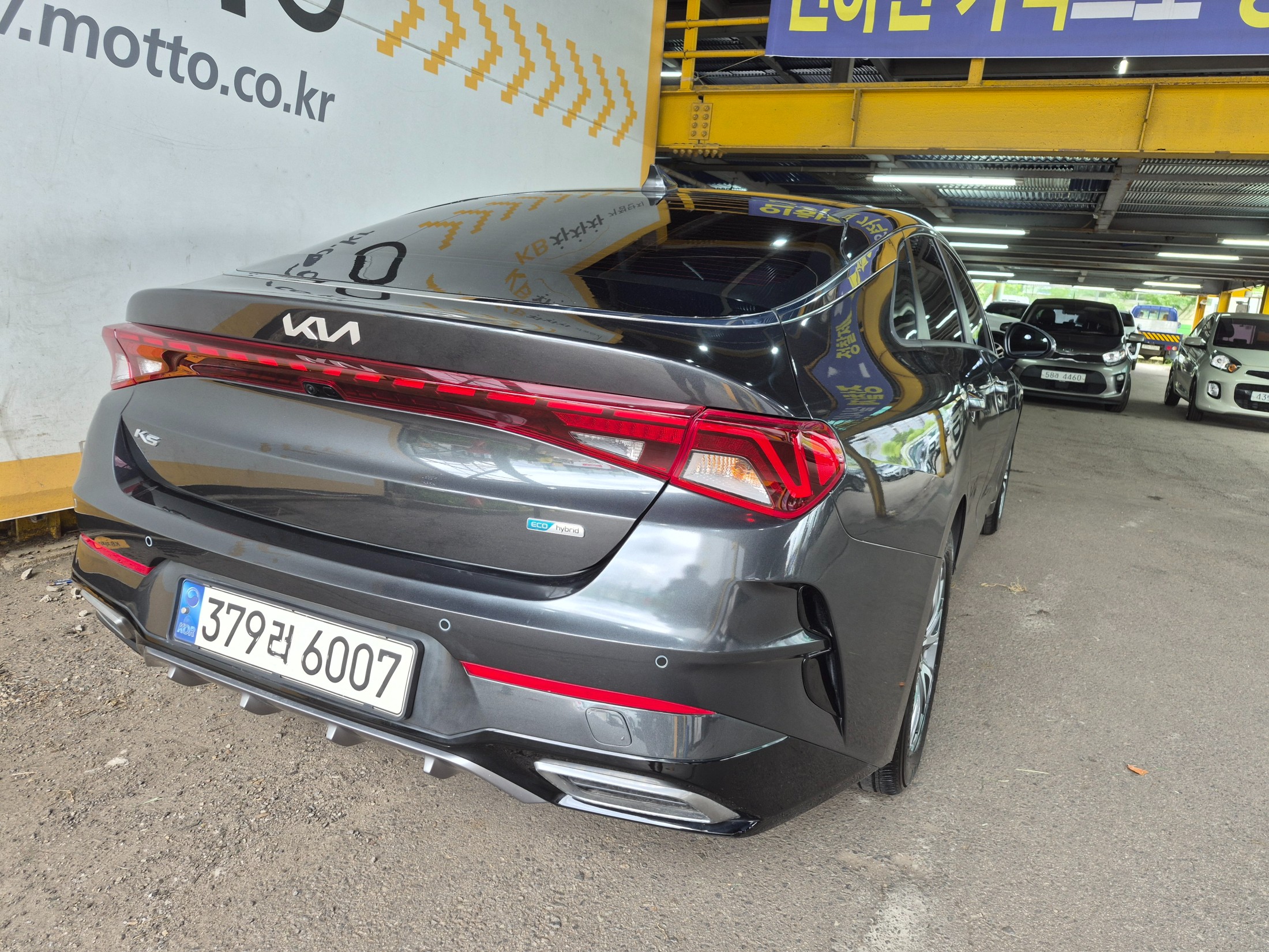 KIA K5 photo 2