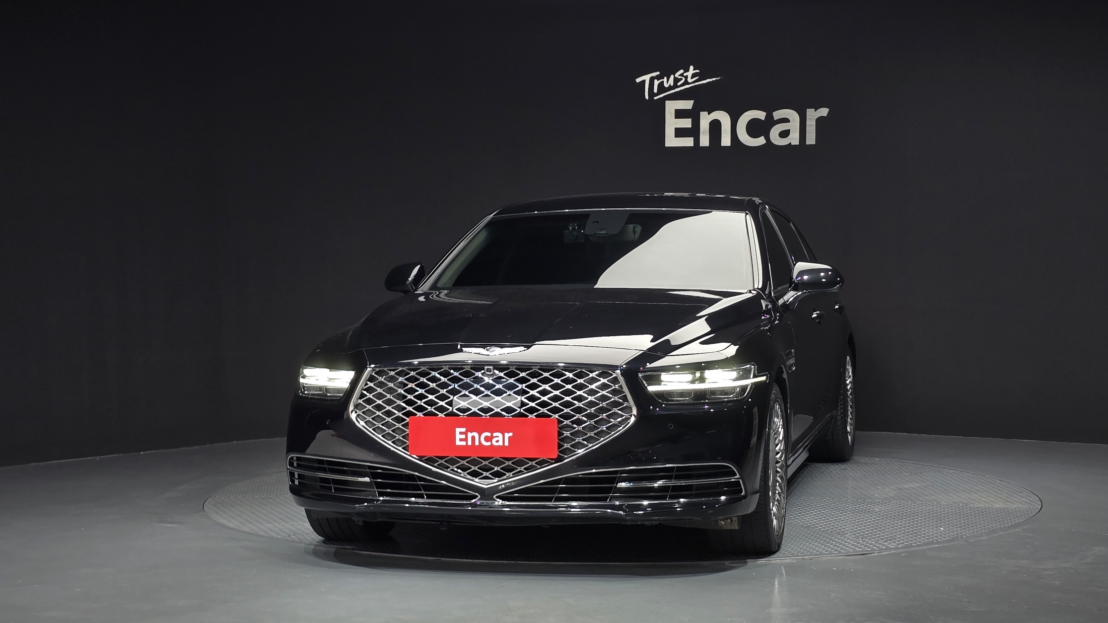 Mazda Bongo rear view