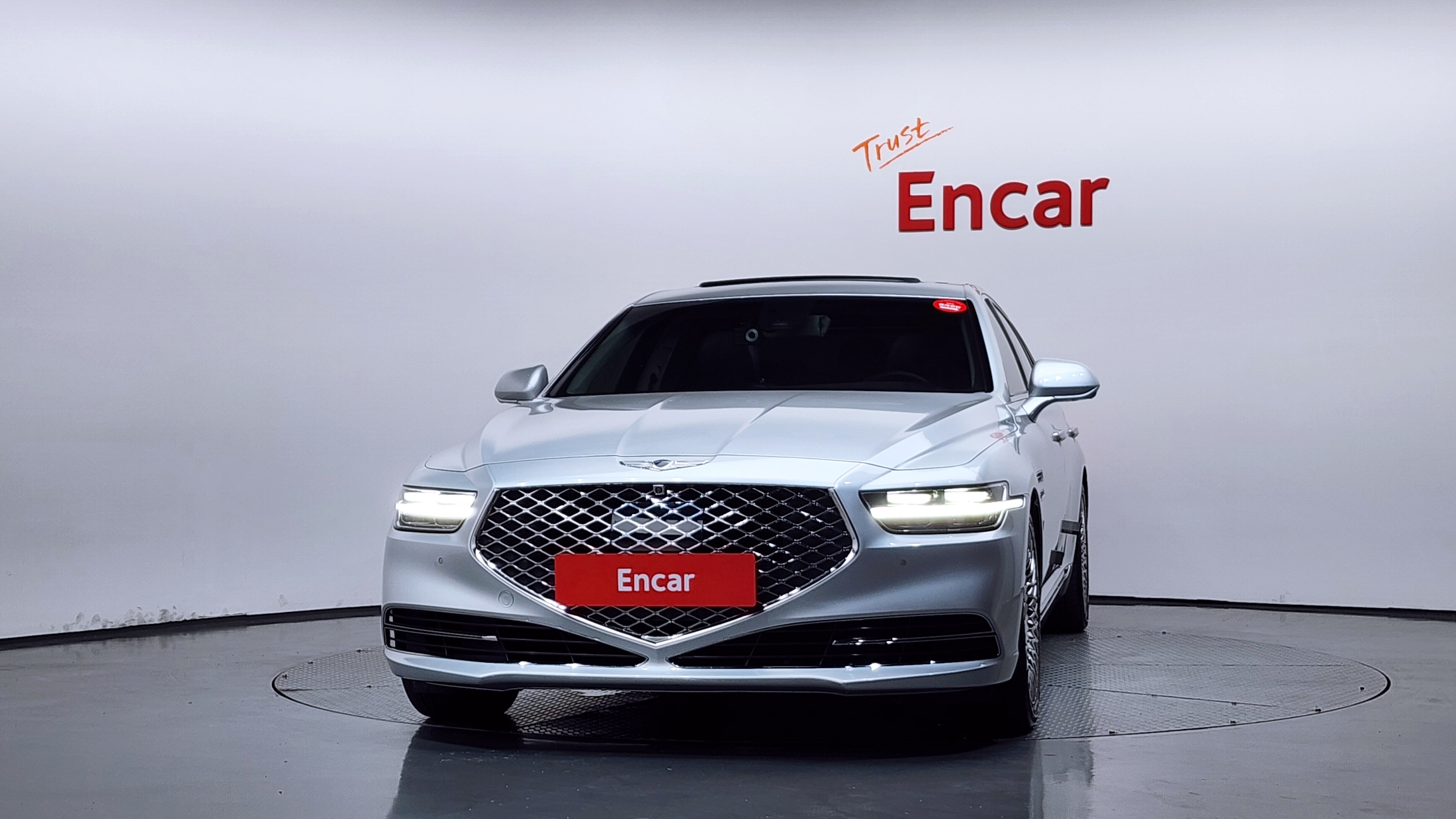 Mazda Bongo rear view