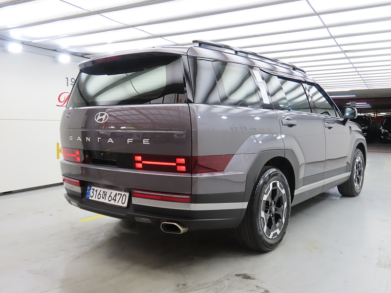 Mazda Bongo front view