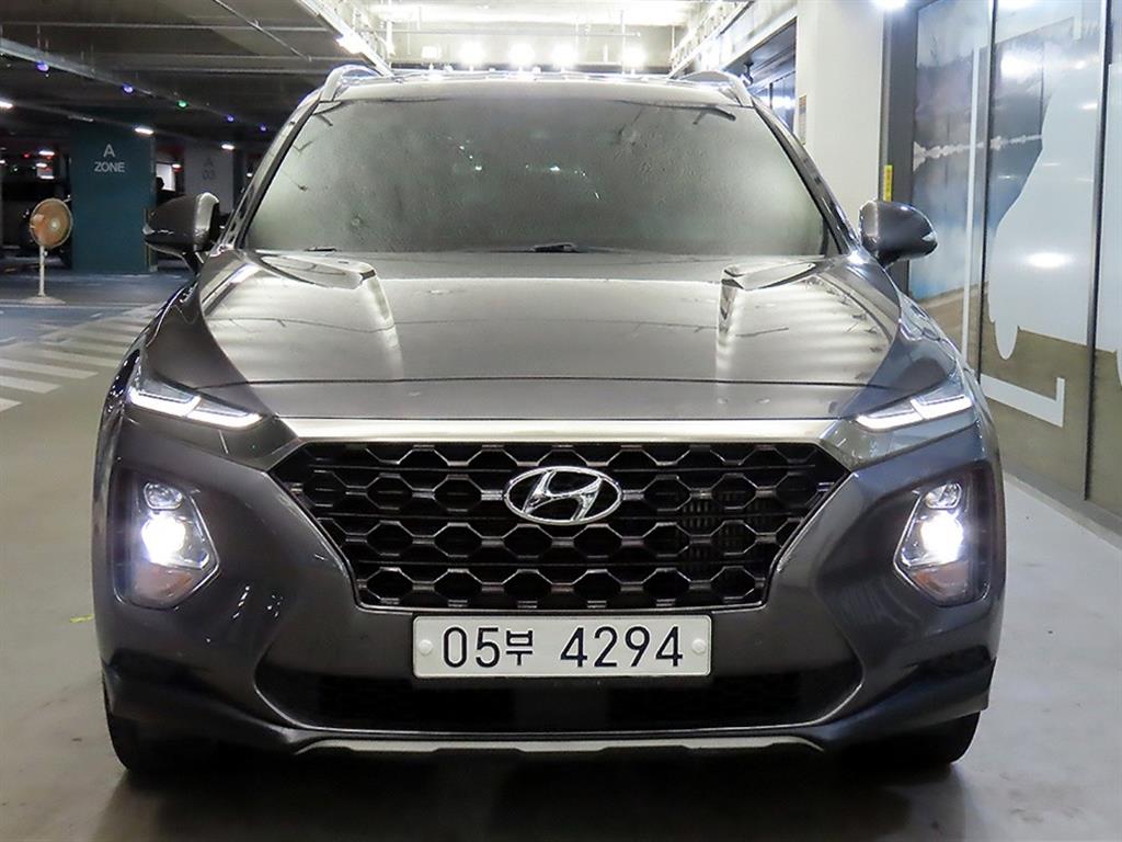 Mazda Bongo front view