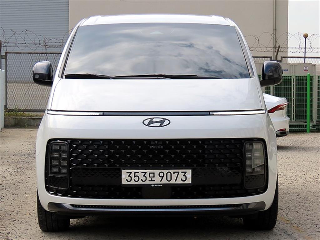 2011 Mazda Bongo Van