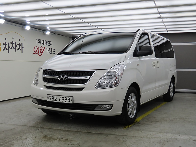 2011 Mazda Bongo Van