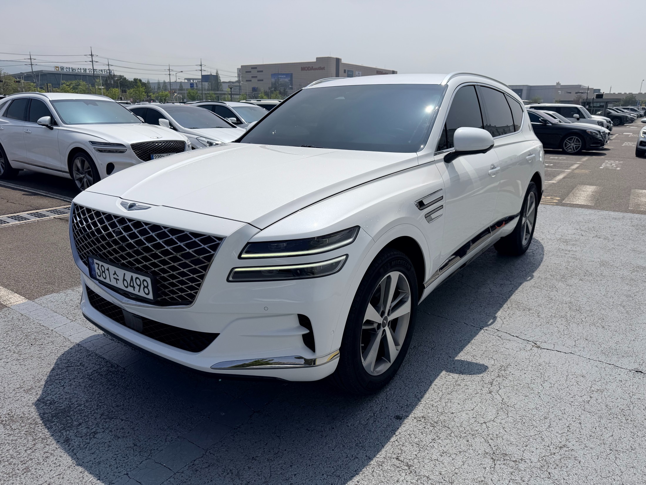 GENESIS GV80