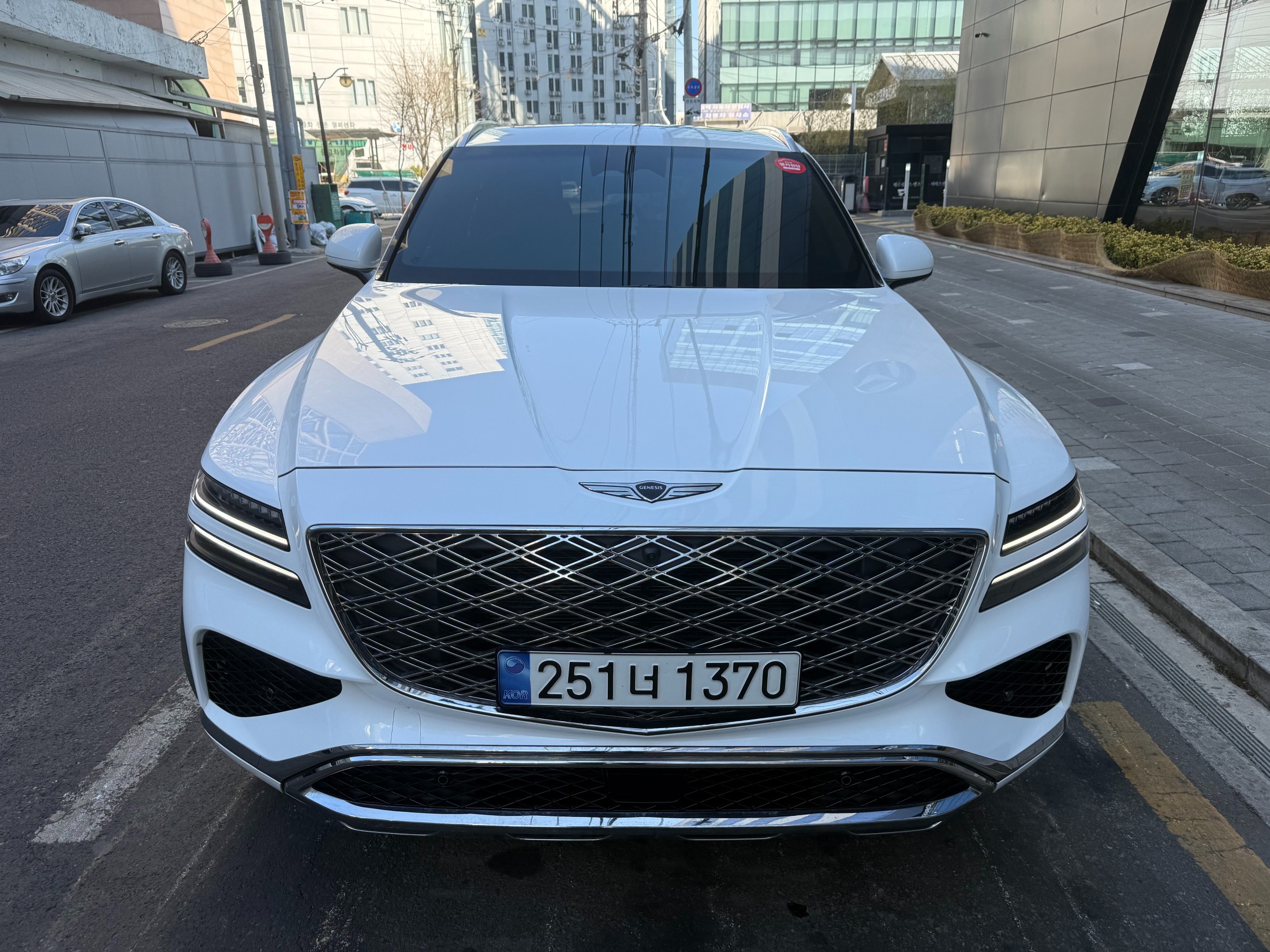 GENESIS GV80 photo 3