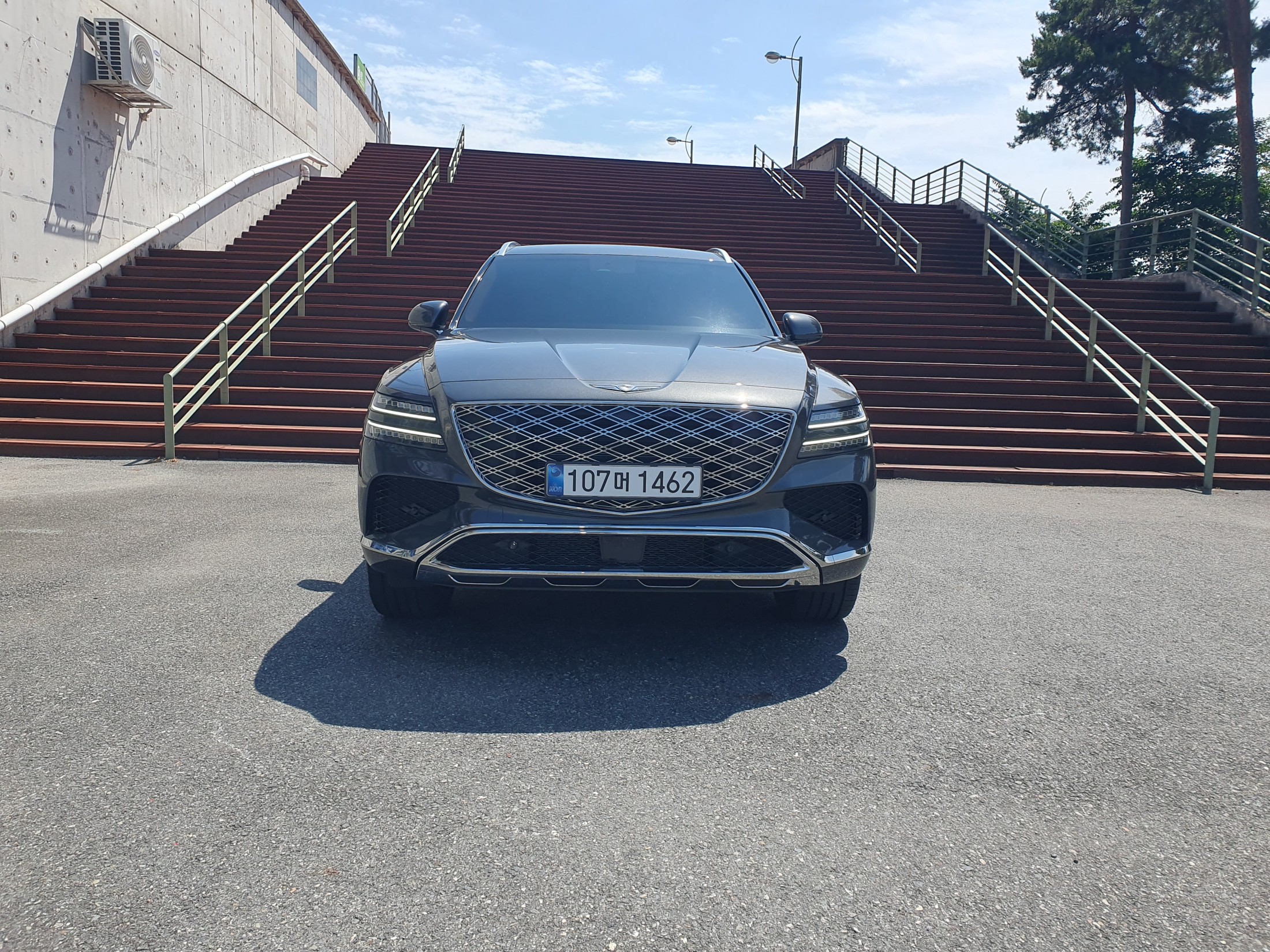 GENESIS GV80 photo 3