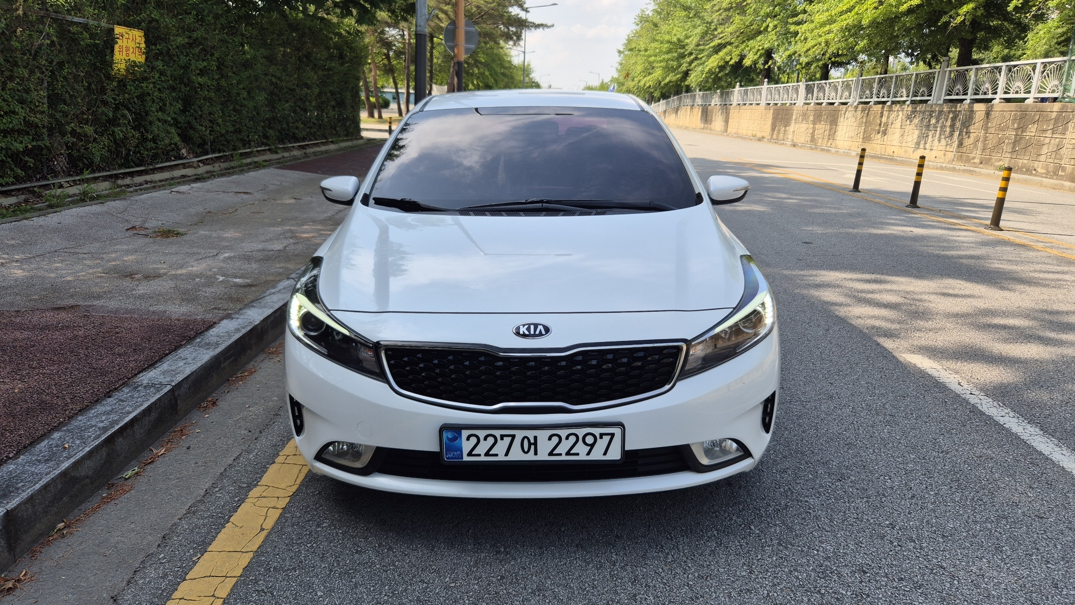 KIA K3 photo 2