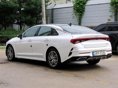 KIA K5 photo 3