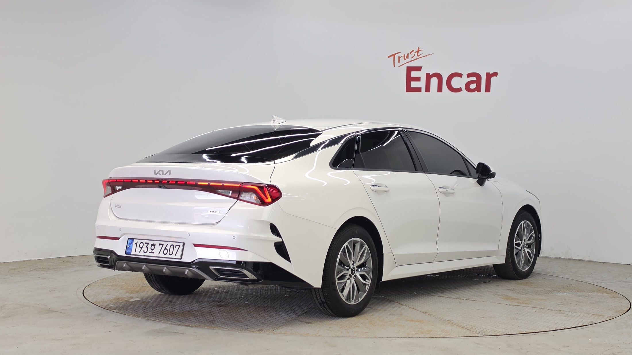 KIA K5 photo 3