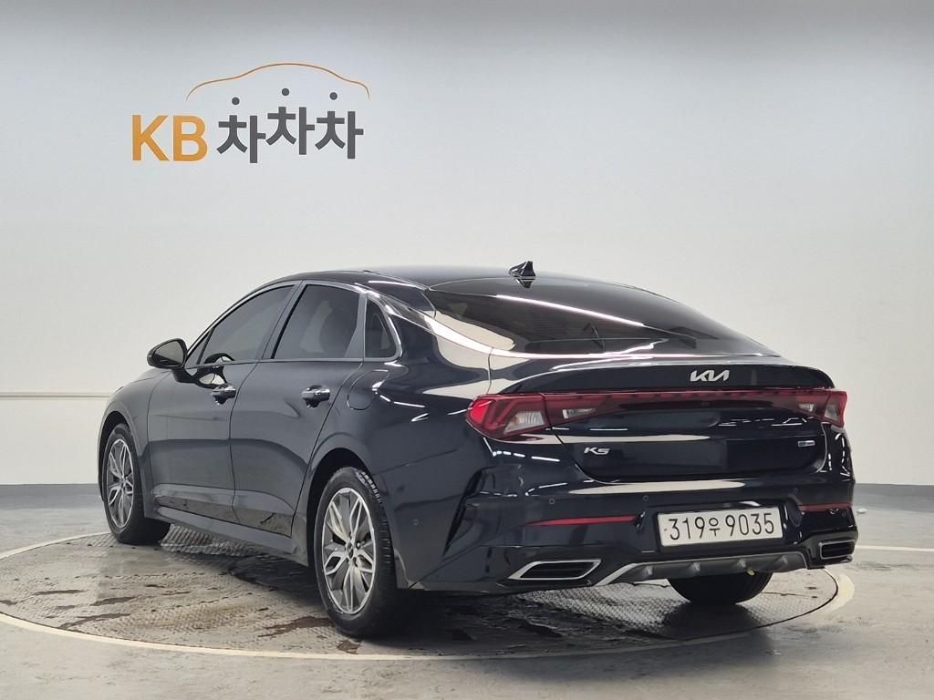 KIA K5 photo 2