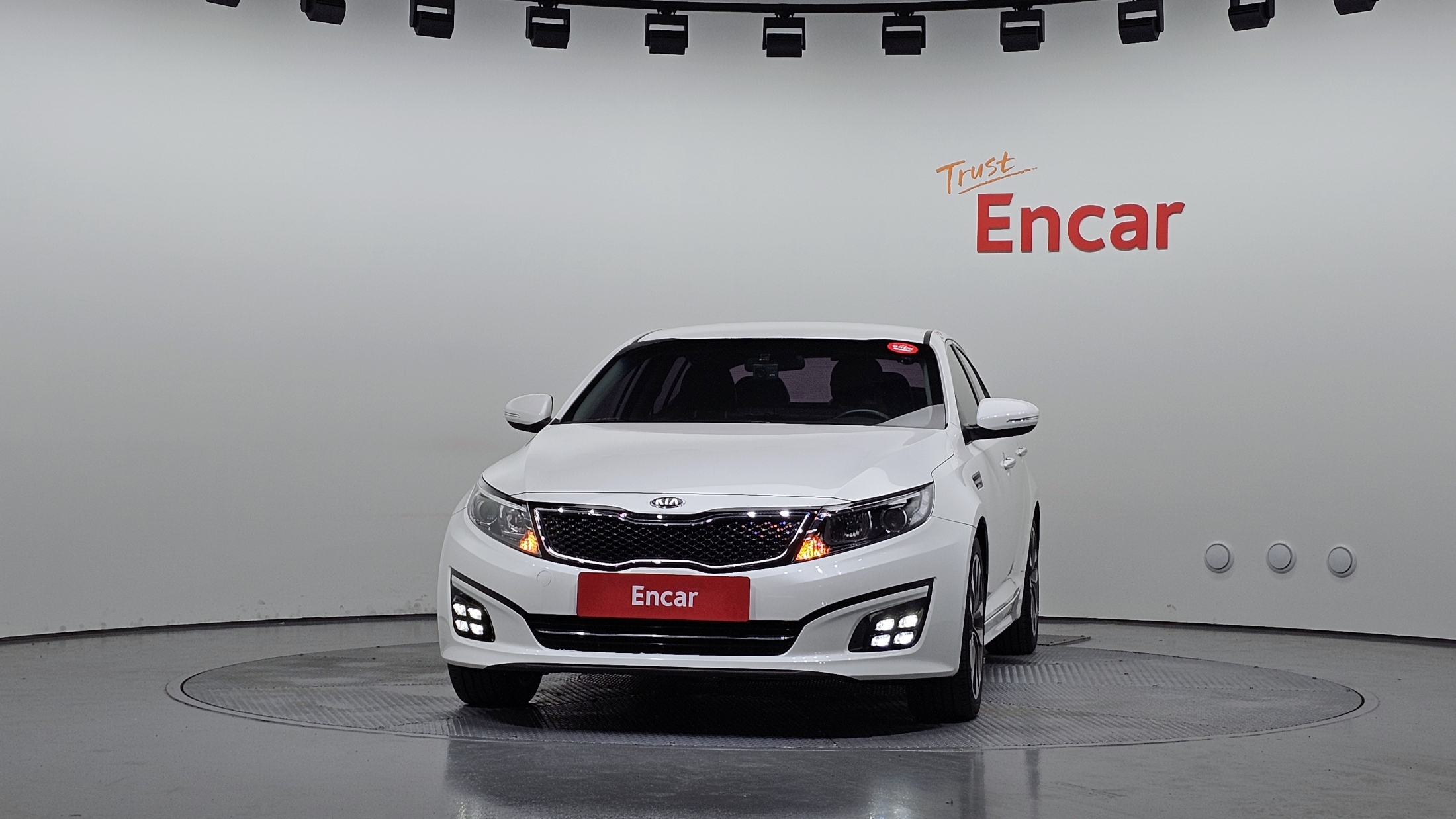 KIA K5 photo 3