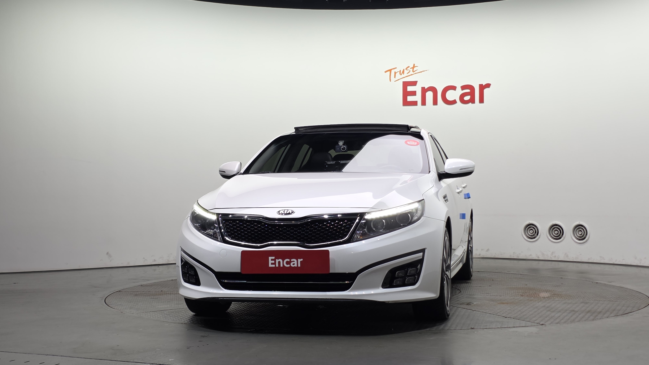 KIA K5 photo 3