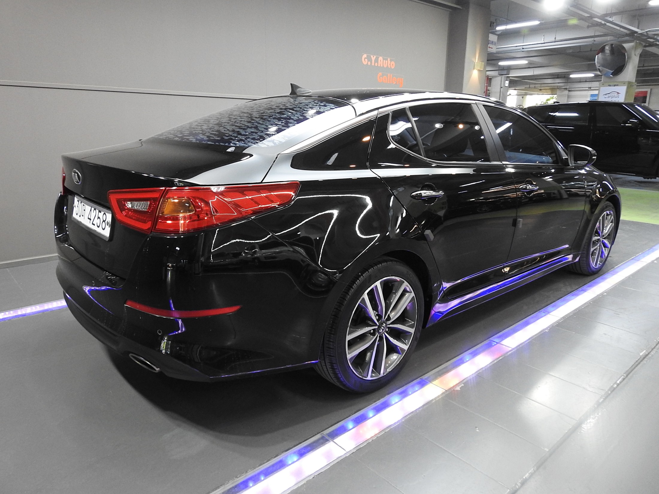 KIA K5 photo 3