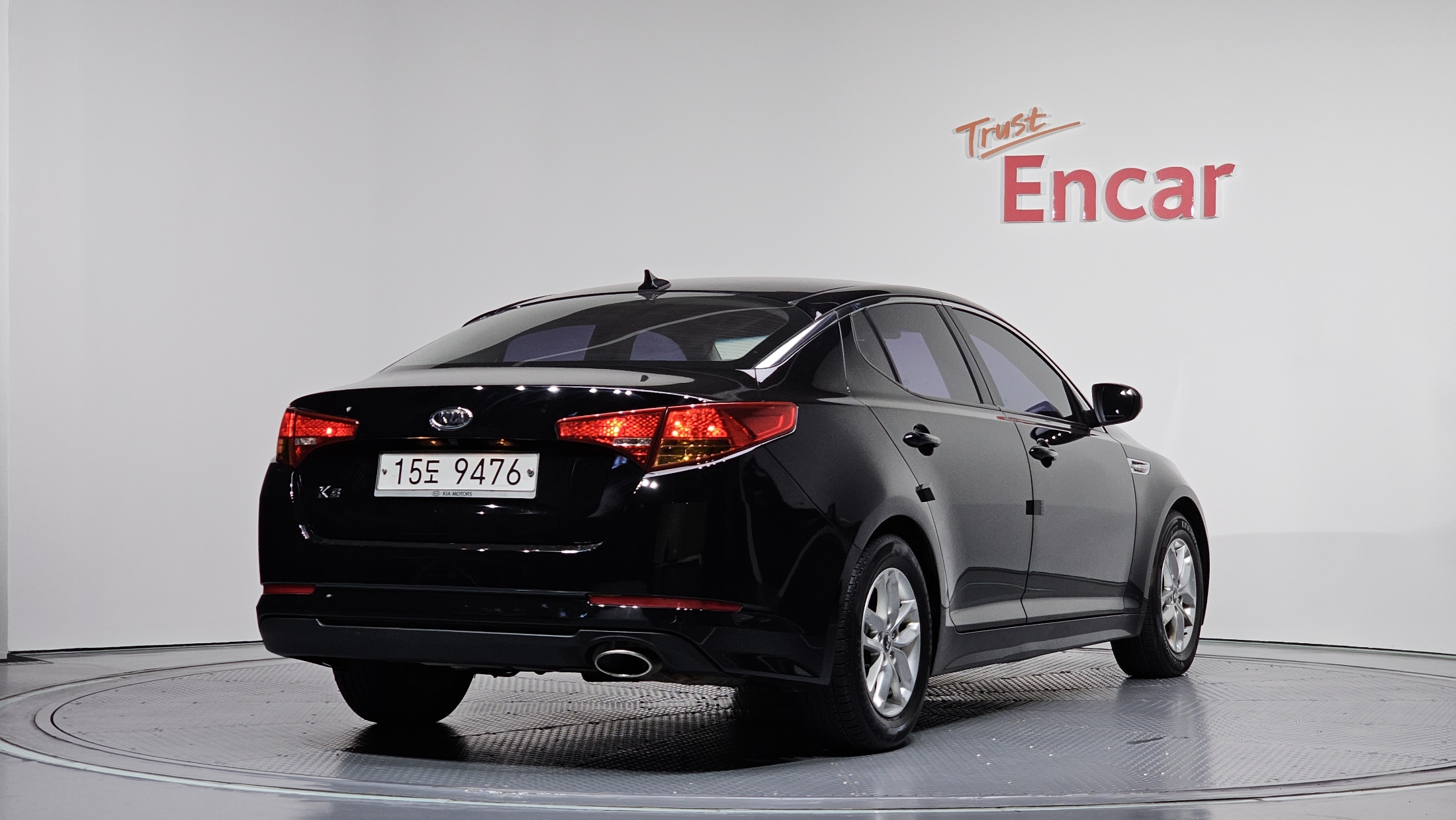 KIA K5 photo 2