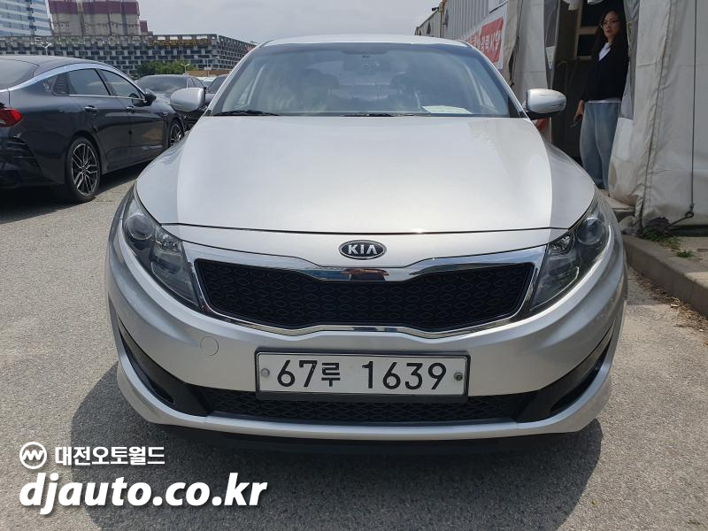 KIA K5
