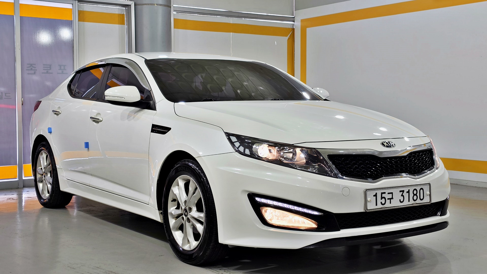 KIA K5 photo 2