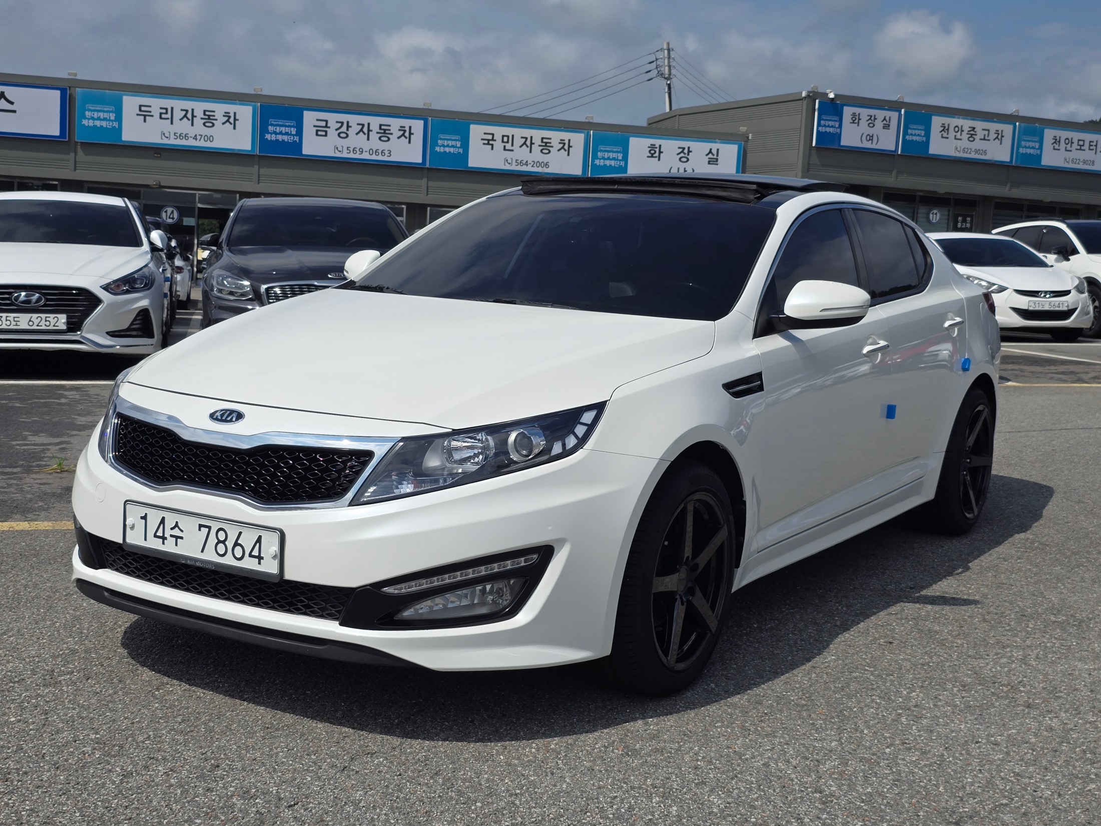 KIA K5