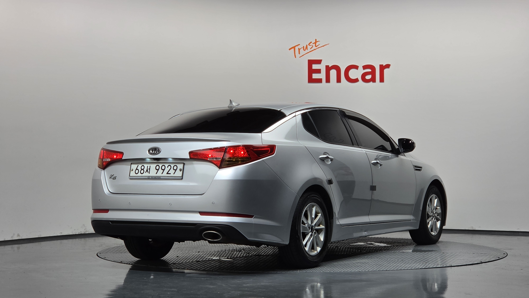 KIA K5 photo 2