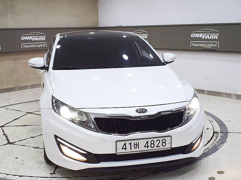 KIA K5 photo 2