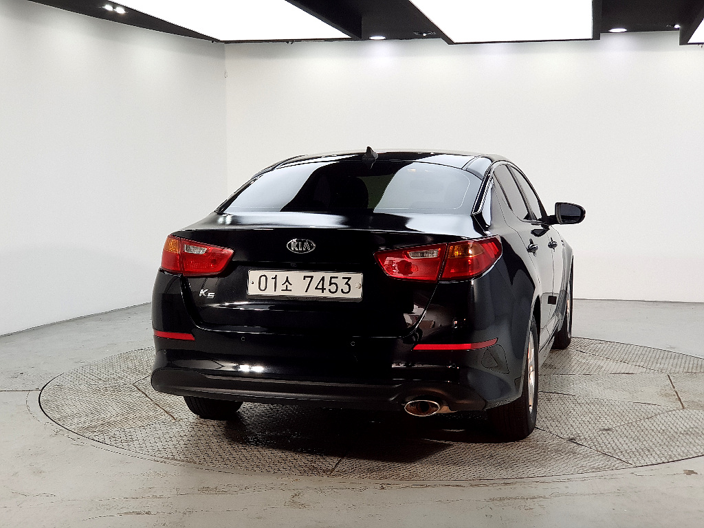 KIA K5 photo 3