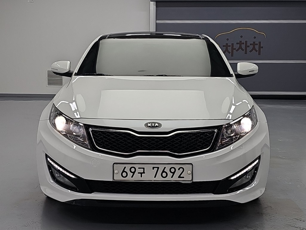 KIA K5 photo 2