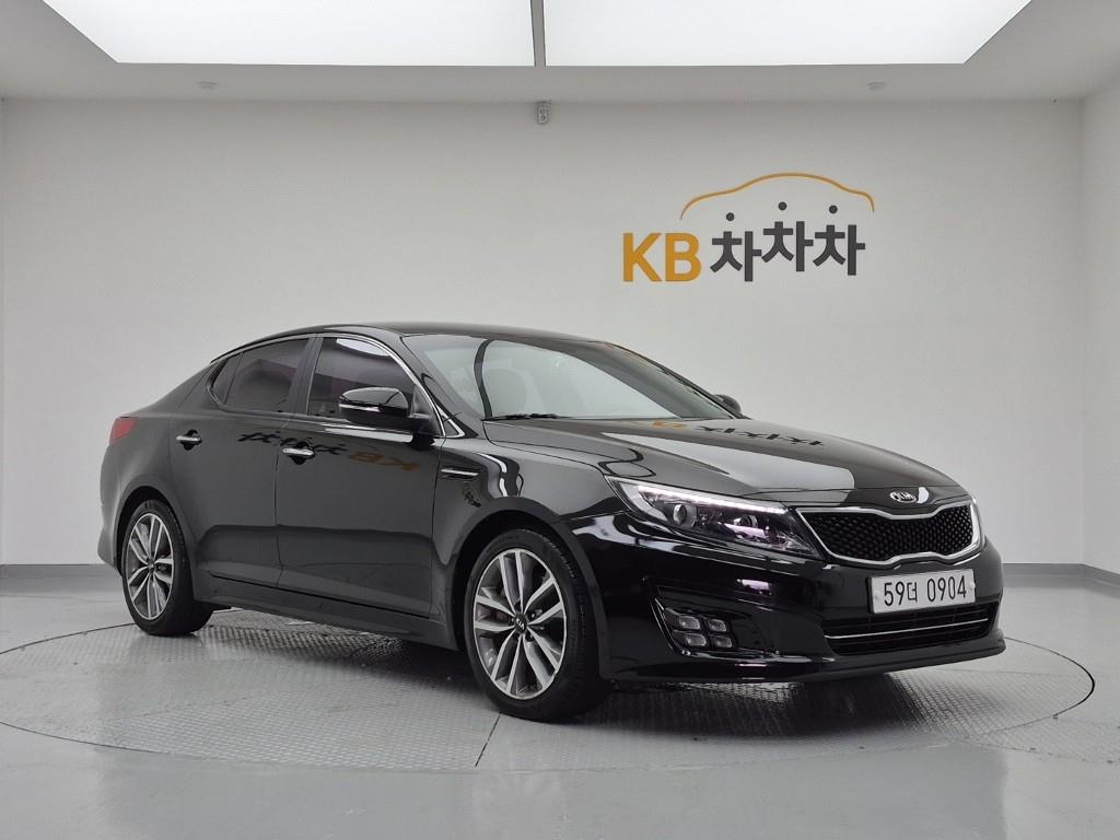 KIA K5 photo 2