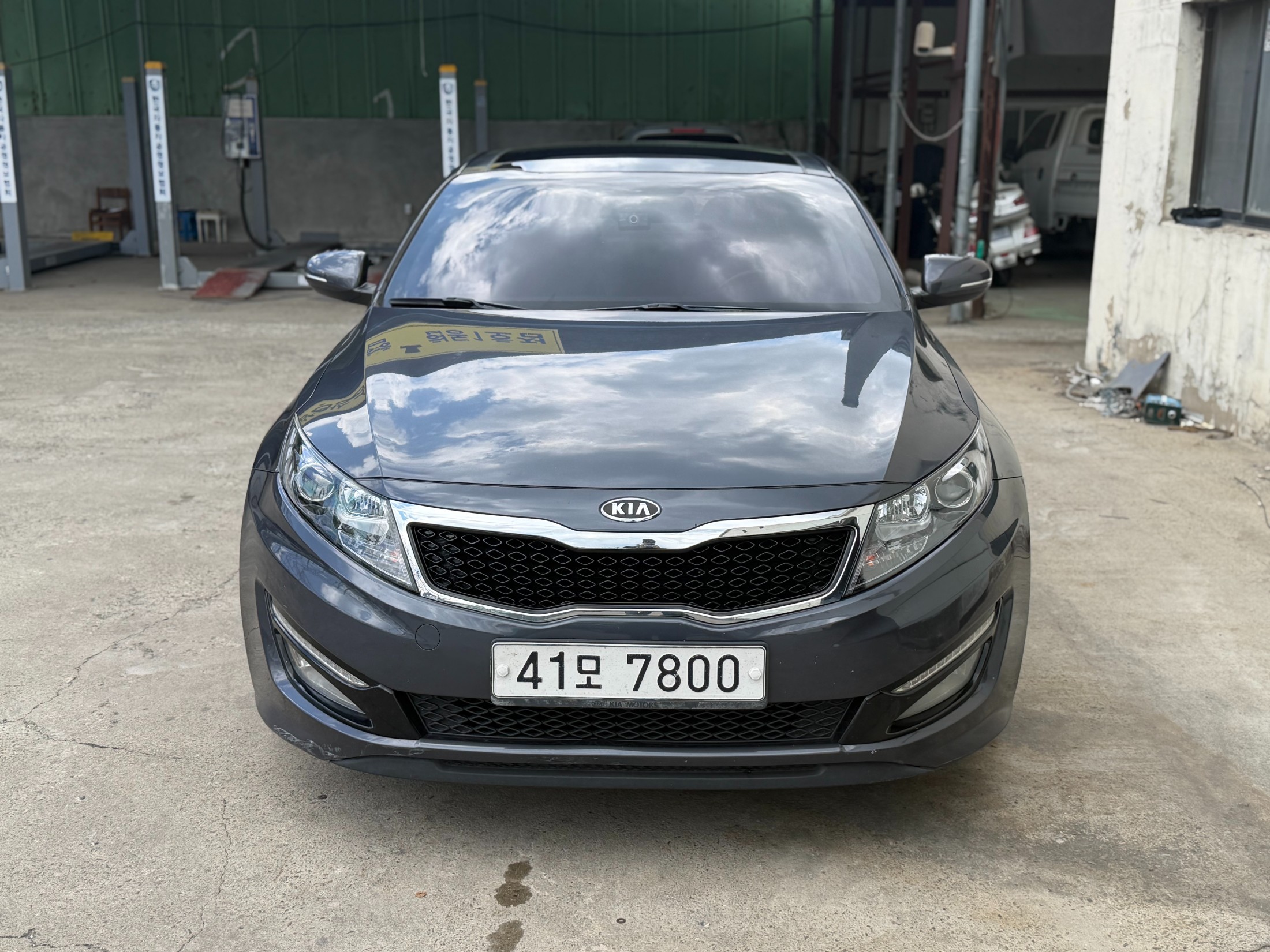KIA K5 photo 2