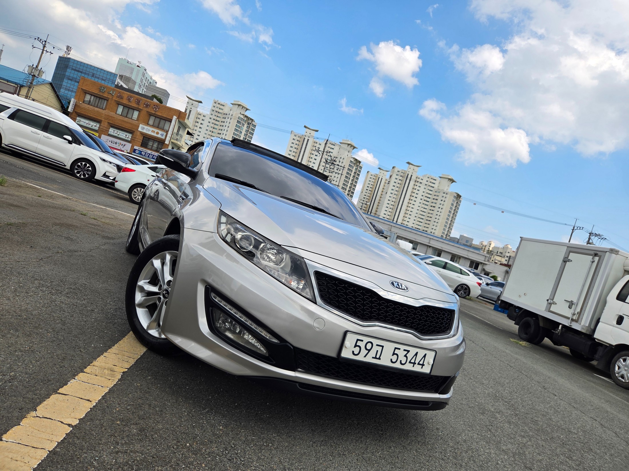 KIA K5 photo 2