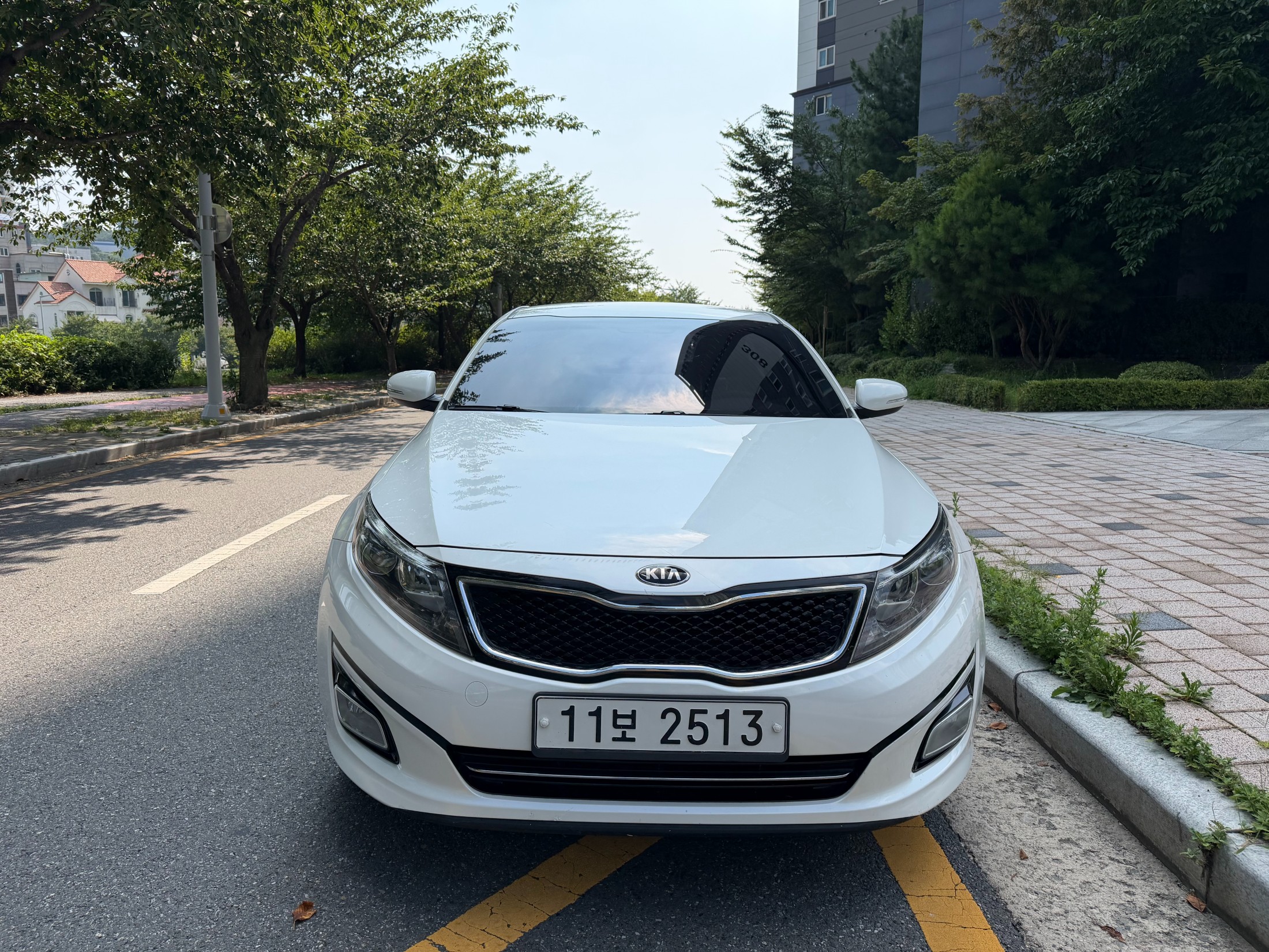 KIA K5 photo 2