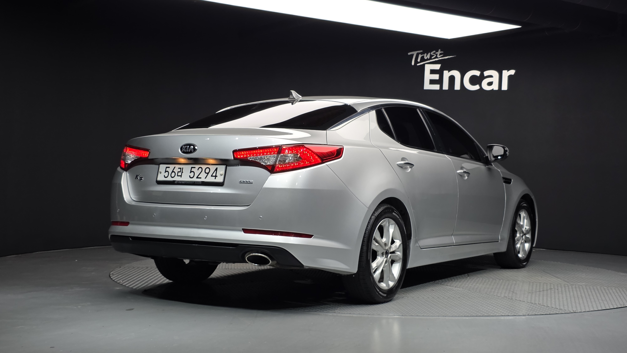 KIA K5 photo 2