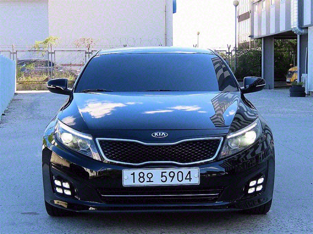 KIA K5