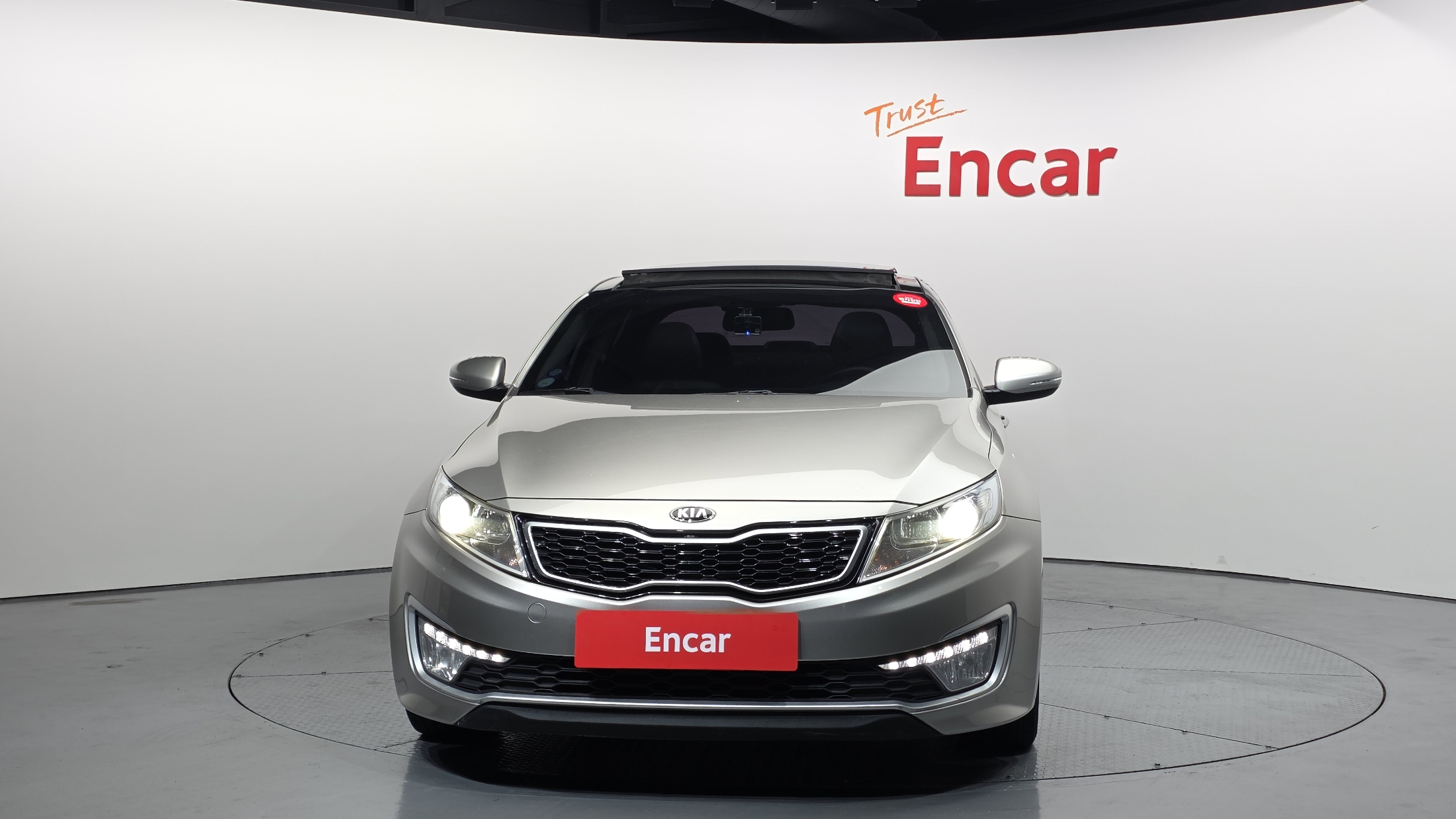 KIA K5 photo 3