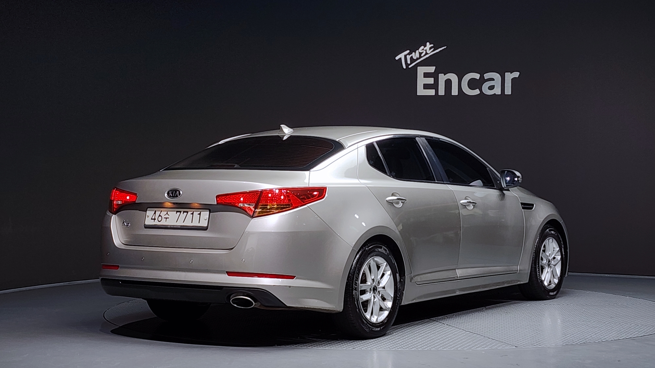 KIA K5 photo 2