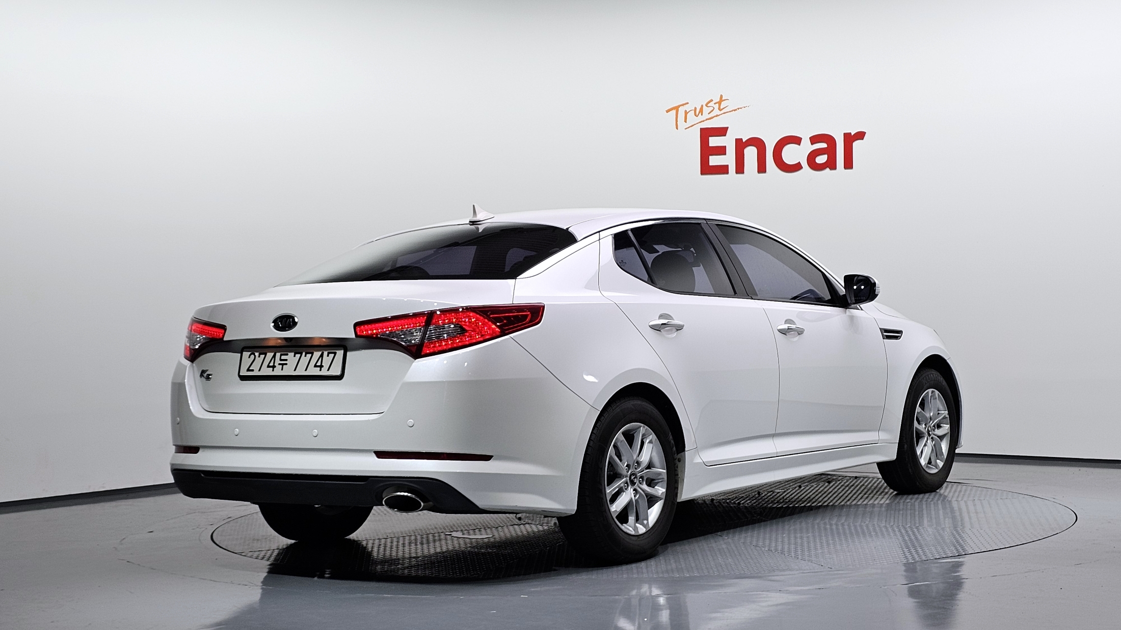 KIA K5 photo 2