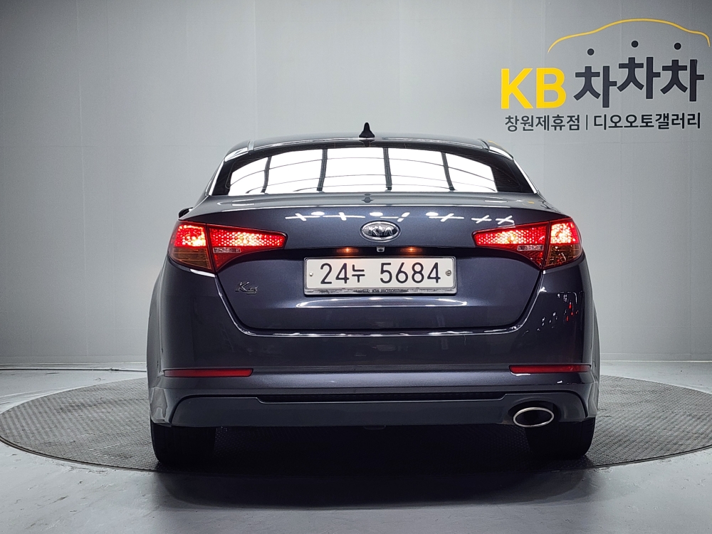 KIA K5 photo 3