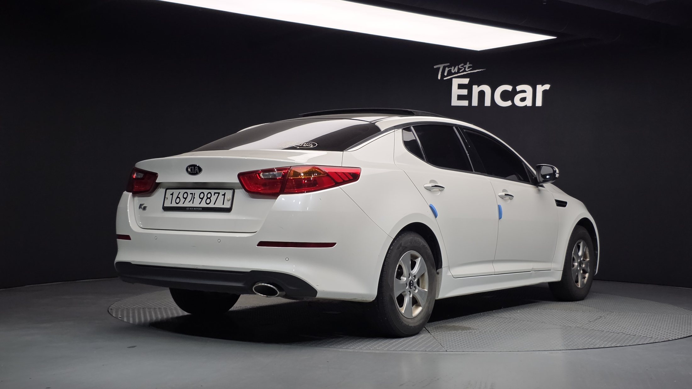 KIA K5 photo 3