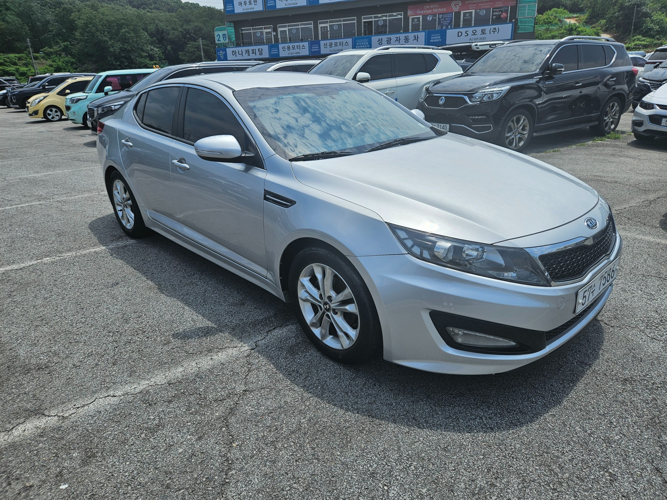 KIA K5 photo 2