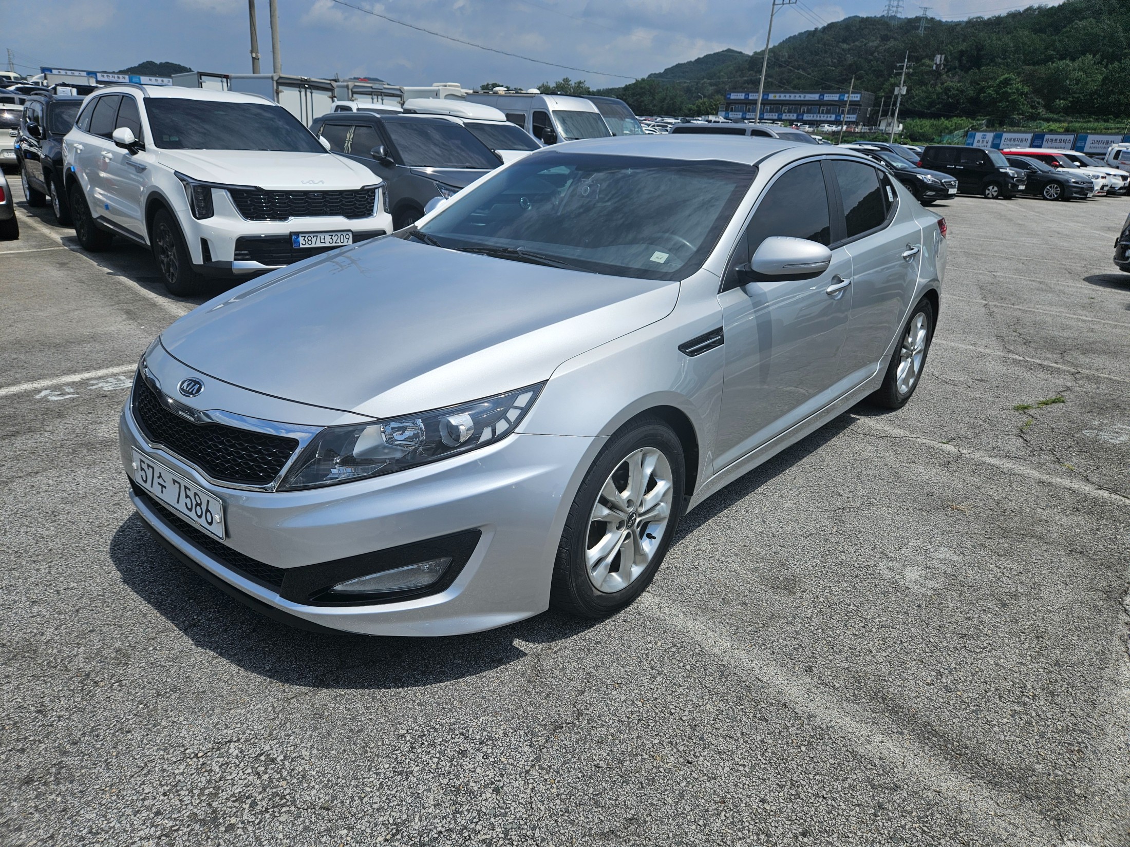 KIA K5