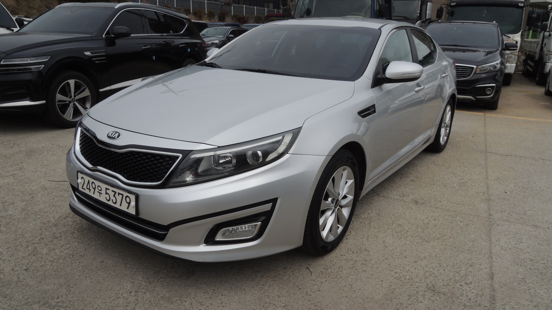 KIA K5