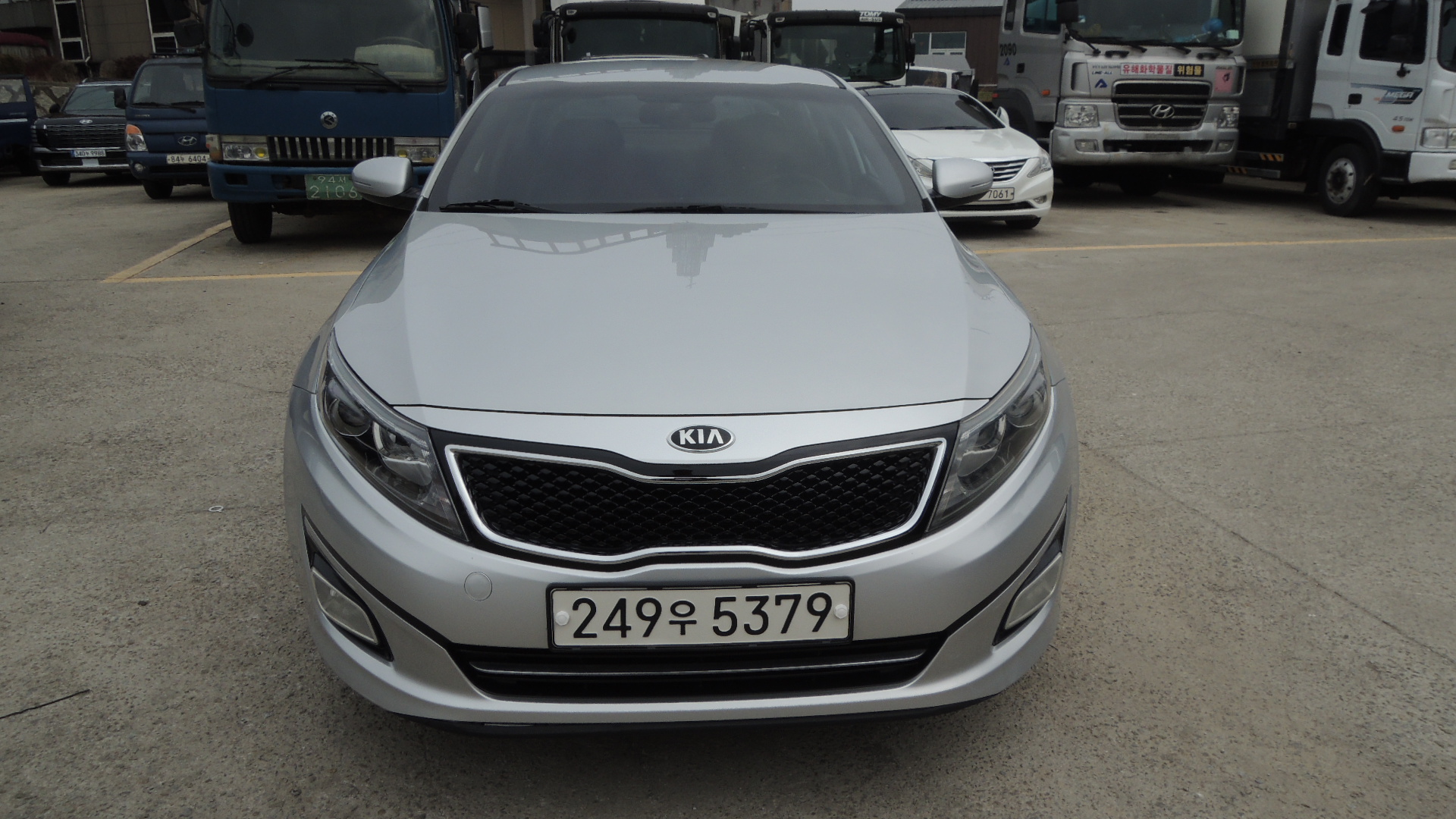 KIA K5 photo 2