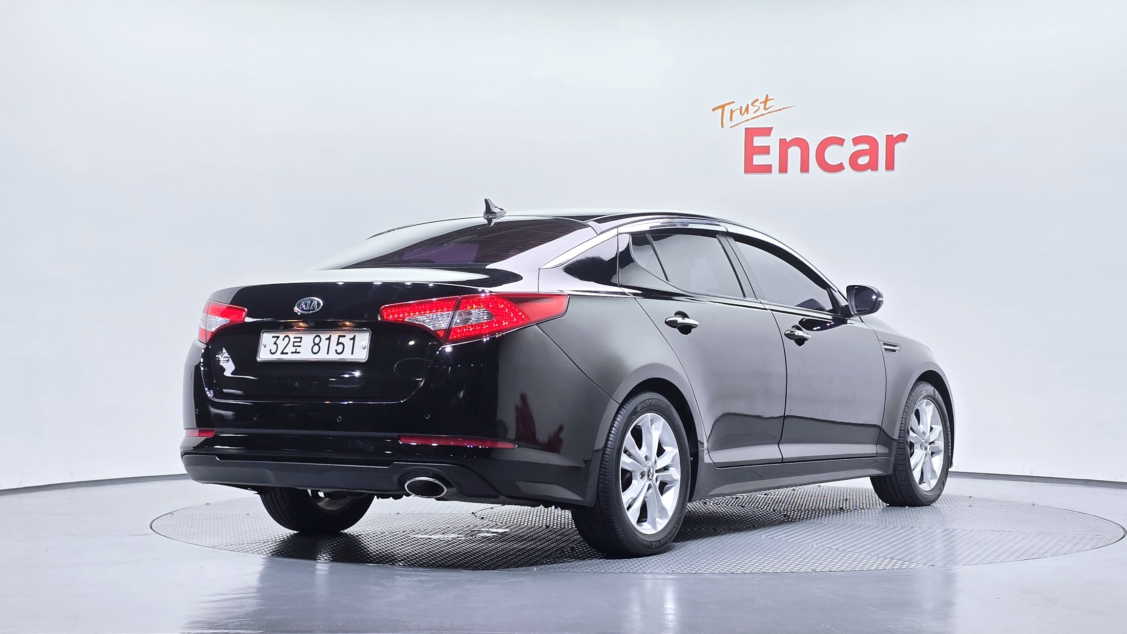KIA K5 photo 2