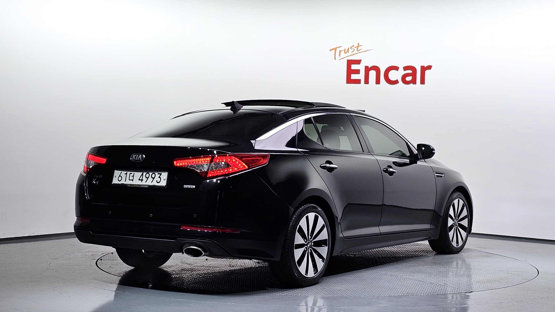 KIA K5 photo 2