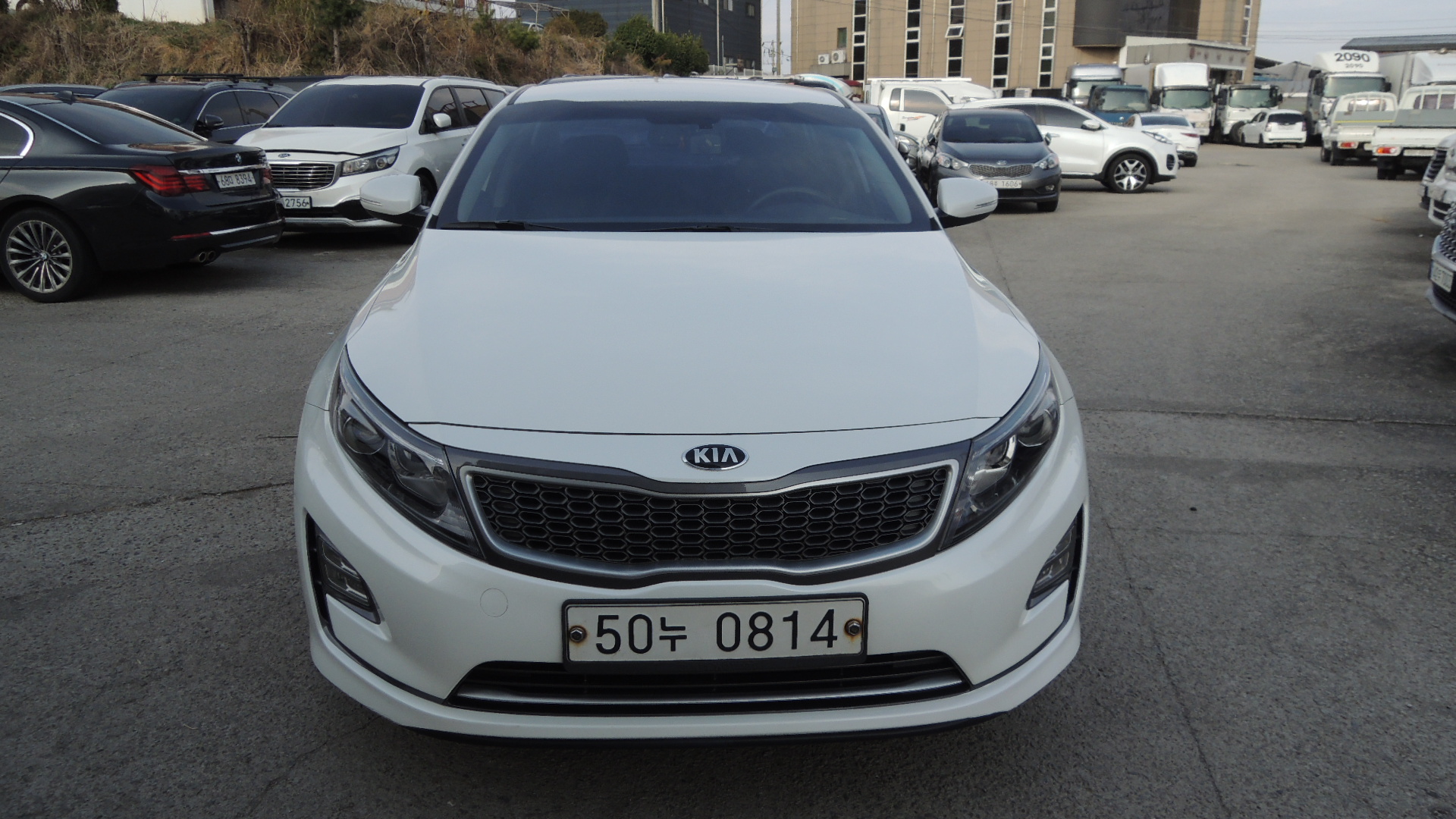 KIA K5 photo 2