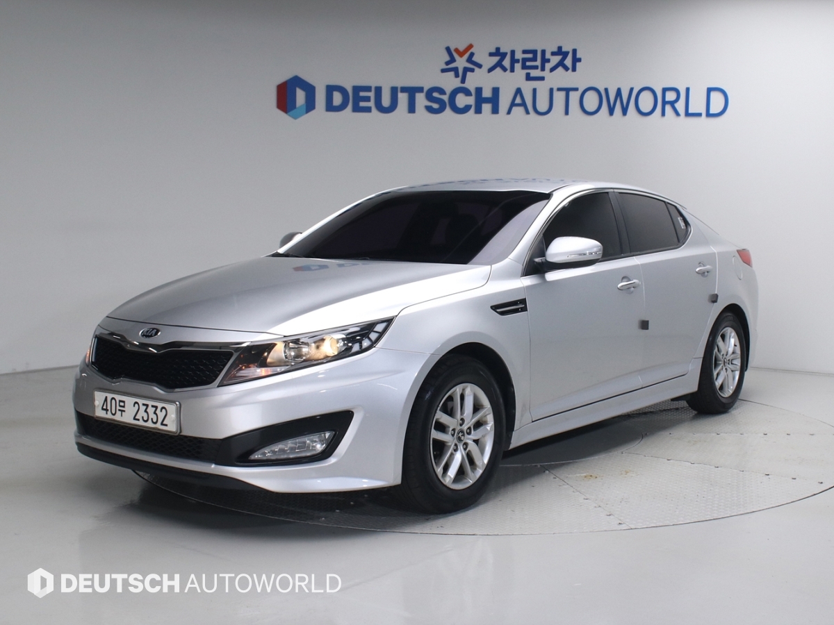 KIA K5 photo 2